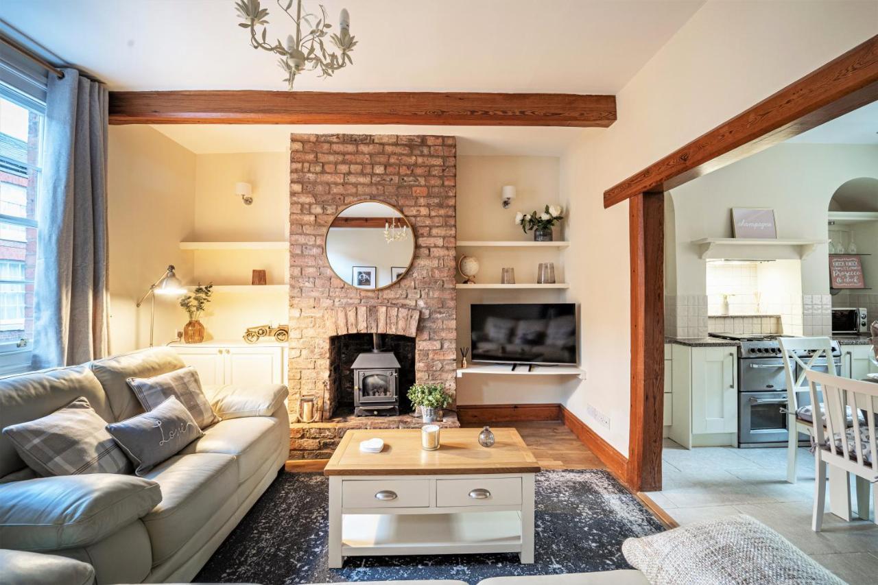 The Cottage In Chester, Sleeps 6 With Free Parking Екстер'єр фото